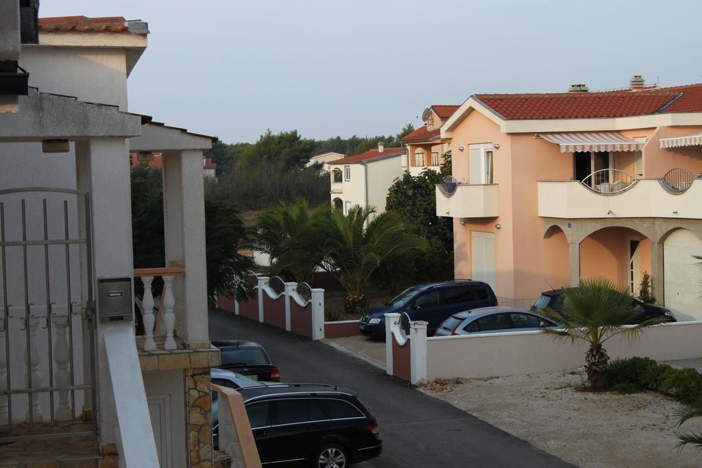 Apartments Villa Engeli فير المظهر الخارجي الصورة