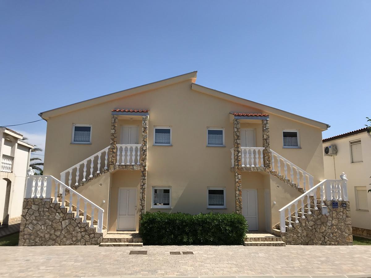 Apartments Villa Engeli فير المظهر الخارجي الصورة