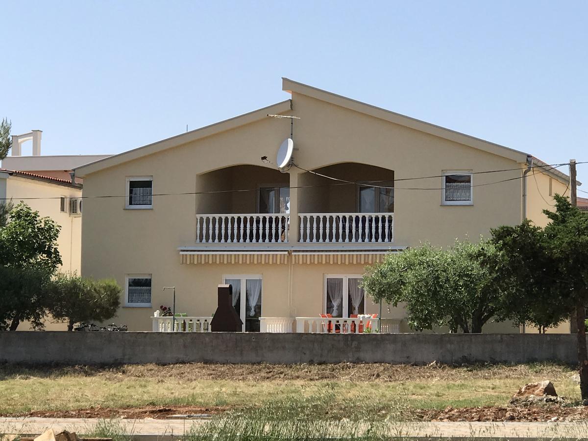 Apartments Villa Engeli فير المظهر الخارجي الصورة