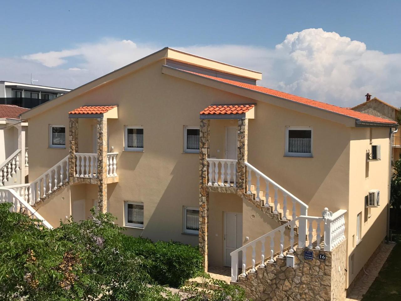 Apartments Villa Engeli فير المظهر الخارجي الصورة