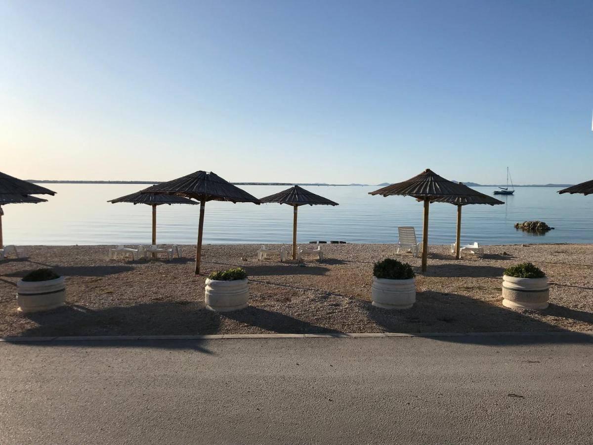 Apartments Villa Engeli فير المظهر الخارجي الصورة